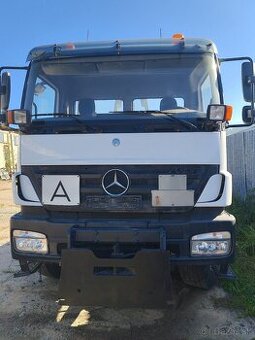 Hakovy nosic kontajnerov 4x4  MB AXOR  1833