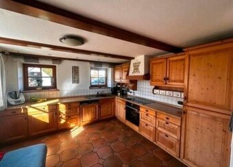 Selská kuchyně z masivu se spotřebiči,6434