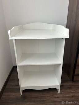 Prebaľovací detský pult