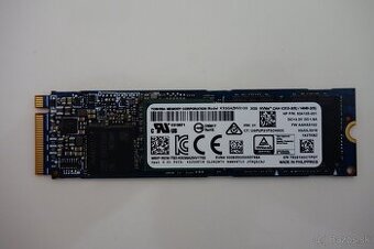 512GB SSD Toshiba KXG5AZNV512G NVMe