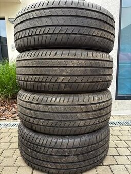 BRIDGESTONE Alenza 245/50 R19