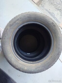 185/65 r15 celoročne pneu