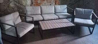 Terasová zostava