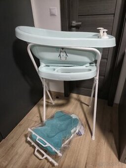 Modrá vanička Bébé-jou thermo bath tučniak