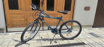 Starší horský bicykel