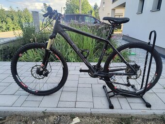 CUBE LTD 18"