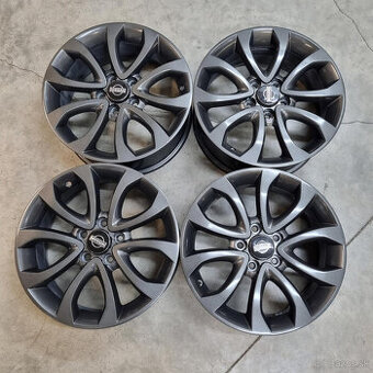 Nissan disky 5x114,3 R17 7J ET47