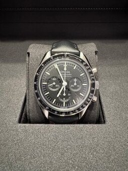 Omega Speedmaster Moonwatch Professional