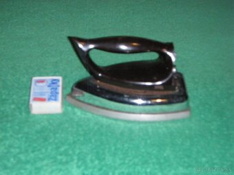 Retro detske veci-hračky