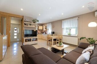 Na predaj 5-izb. rodinný dom Malý Lapáš - 1