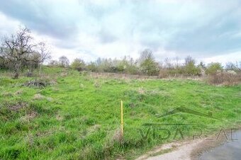 Stavebné pozemky 11 558 m² v atraktívnej lokalite Častá – Pí