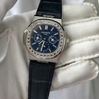 Patek Philippe Nautilus Blue/Diamond - 1