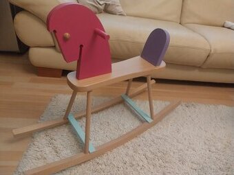 Predám hojdacieho koníka - 1