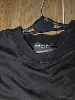 Balenciaga čierne tričko
