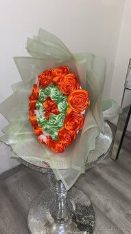 Ručne vyrábaná saténova kytica