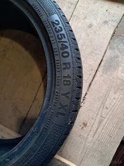 Barum bravuris 3 235/40 R18