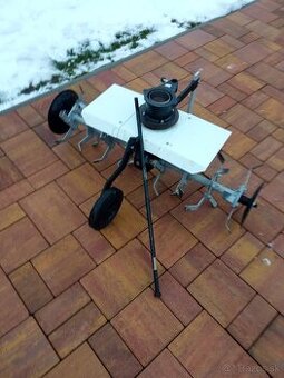 Rotovator Agzat,Vari