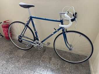 Favorit F1 TV renovácia