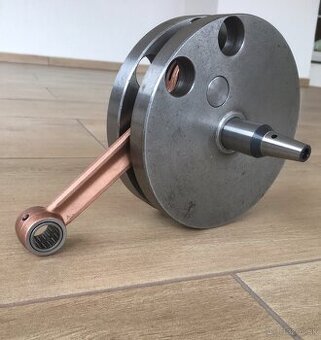 Kľuková hriadeľ Jawa 559 po repase