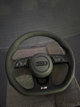 Audi S-line volant