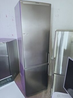 Predám chladničku Siemens 200cm