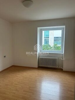 Na prenájom kancelárie Nitra centrum