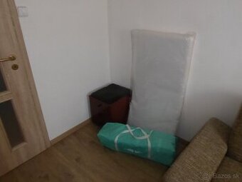 Detská skladacia postieľka