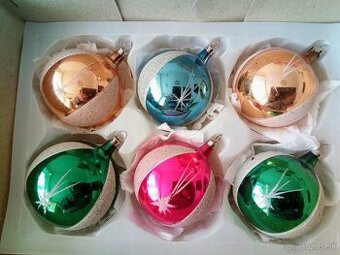 Baňky -vánoční ozdoby -vianočné ozdoby