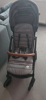 Petite&Mars Športový Kočík Cross