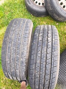 Predám letné pneumatiky 215/65r16 c