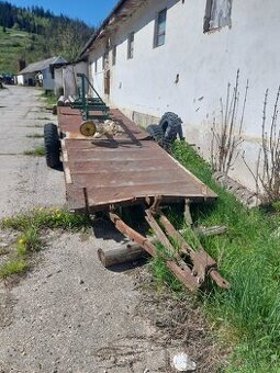 Platňák, vlečka