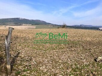 Pozemok Hôrky, okres Žilina, 1440m2 (037-14-JAGAa)