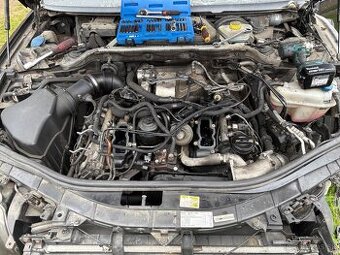 Motor Audi a8 171 kW na náhradné diely