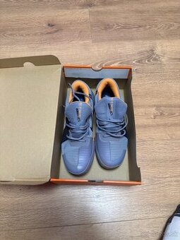 Tenisove topank Nike M Zoom GP Challenge