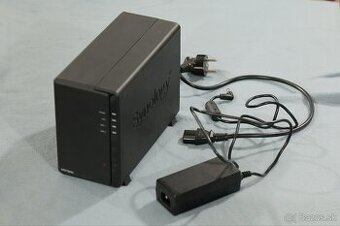 Synology DS218play NAS