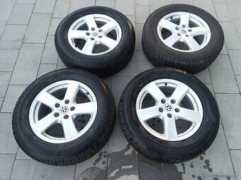 R16 sada VW,SEAT,SKODA,AUDI rozteč 5x112 215/65R16 semperit