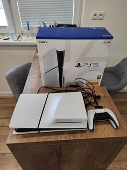 Predám PS5 SLIM s mechanikou 1TB