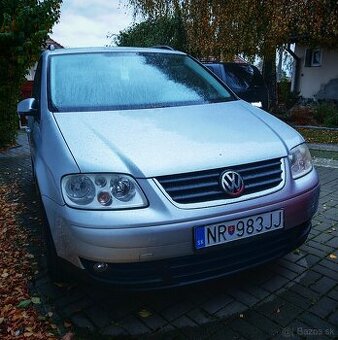 VOLKSWAGEN TOURAN 1.9TDI TRENDLINE DSG  ZA SUPER CENU