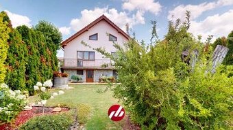 VEĽMI PEKNÝ RD, KOMPLETNE ZARIADENÝ