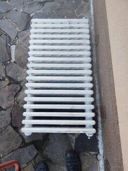 Liatinový radiátor