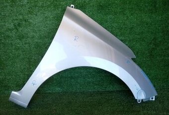 hyundai i20 blatník pravý 2014+