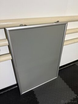 Hliníkový obojstranný rám na plagáty A1