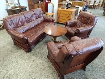 Rozkládací kožená sedací souprava 3+1+1, nábytek z masívu