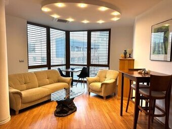 2 izbový zariadený  byt na dlhodobý prenájom v centre Trnavy