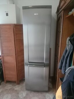 Kombi chladnicka s mraznickou Electrolux