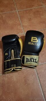 boxerské rukavice bail royal 10 oz