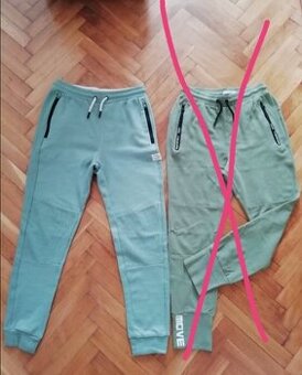 RESERVED tepláky - NOVÉ