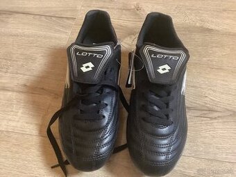 Kopačky stopéraky Lotto