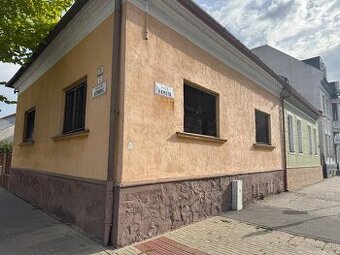 Predám rodiny dom v centre mesta