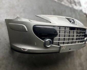 Peugeot 307 SW facelift kapota blatnik nárazník dvere